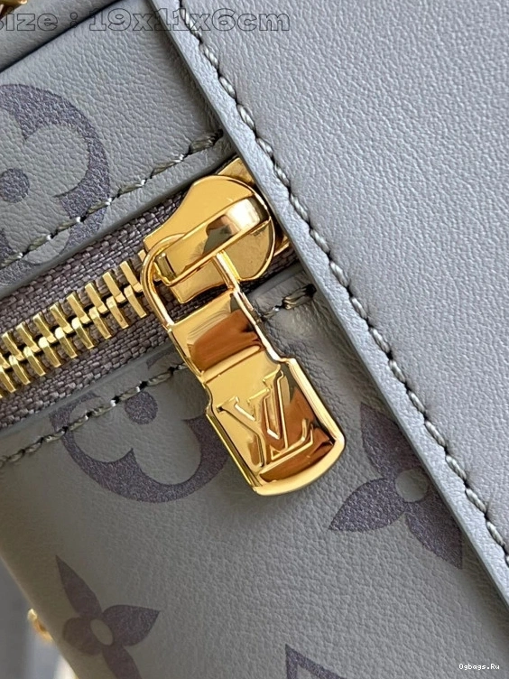 x 6.5 Pouch-19 Vanity x LOUIS VUITTON CM 11.5 Chain 0412